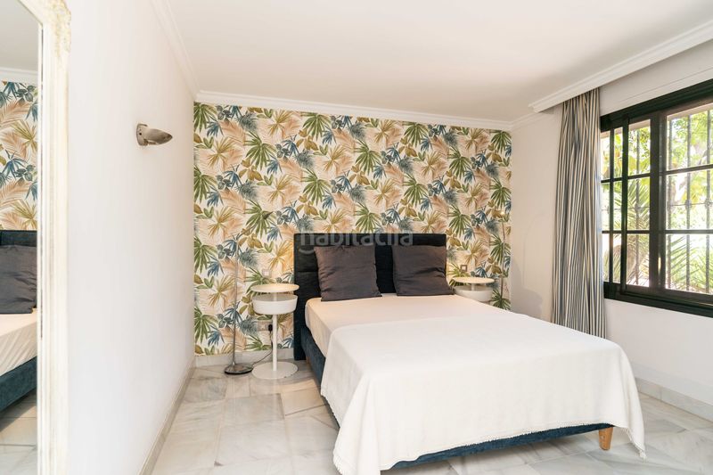 Foto b25cbb78-e517-4852-b875-b589a4c62e0f. Casa amb aparcament piscina a Guadalmina Baja Marbella