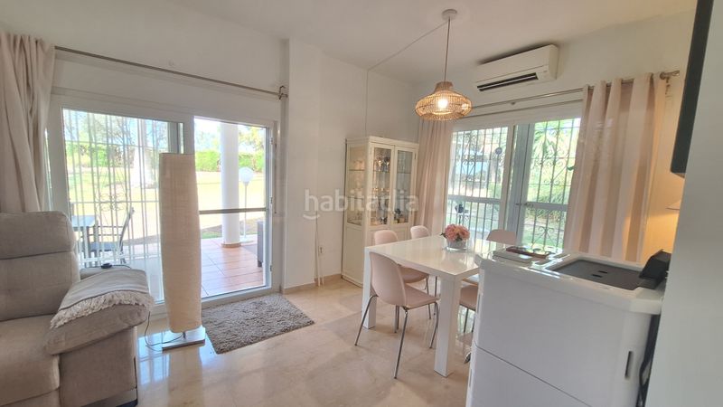 Foto 0c8de96e-b419-4ae9-9250-63f8745e626a. Apartament amb piscina a Guadalobón Estepona