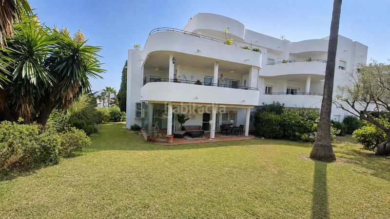 Foto 49d9be85-3bdd-49e3-a8d0-99046475bc95. Apartament amb piscina a Guadalobón Estepona