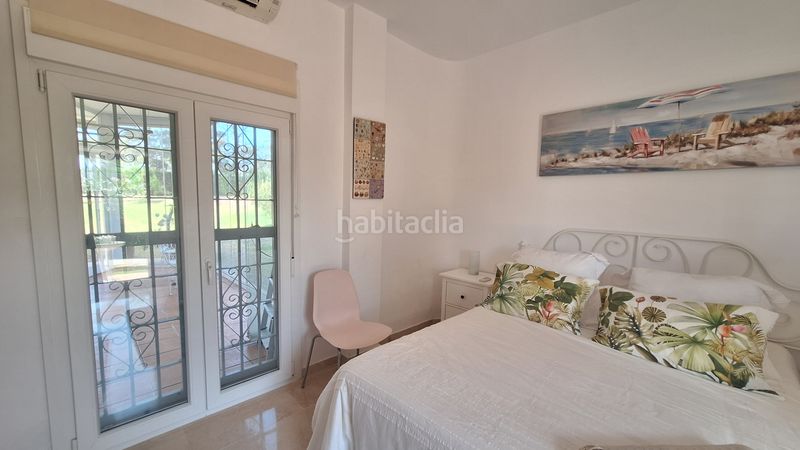 Foto 5c34add2-3527-4f7e-8421-3ba59d0c80a3. Apartament amb piscina a Guadalobón Estepona