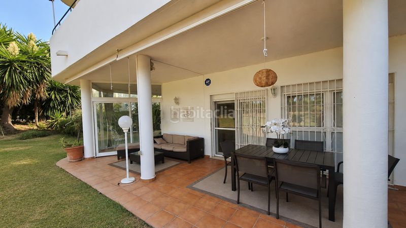 Foto a7537240-25f3-4e8d-897f-1c69c41b1c71. Apartament amb piscina a Guadalobón Estepona