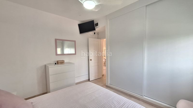 Foto c463601b-2951-4592-9ba9-2a1c185f4a4d. Apartament amb piscina a Guadalobón Estepona