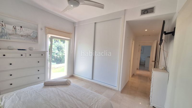 Foto e01f5933-64b3-4c1b-ad0f-98b8bef5d77c. Apartament amb piscina a Guadalobón Estepona