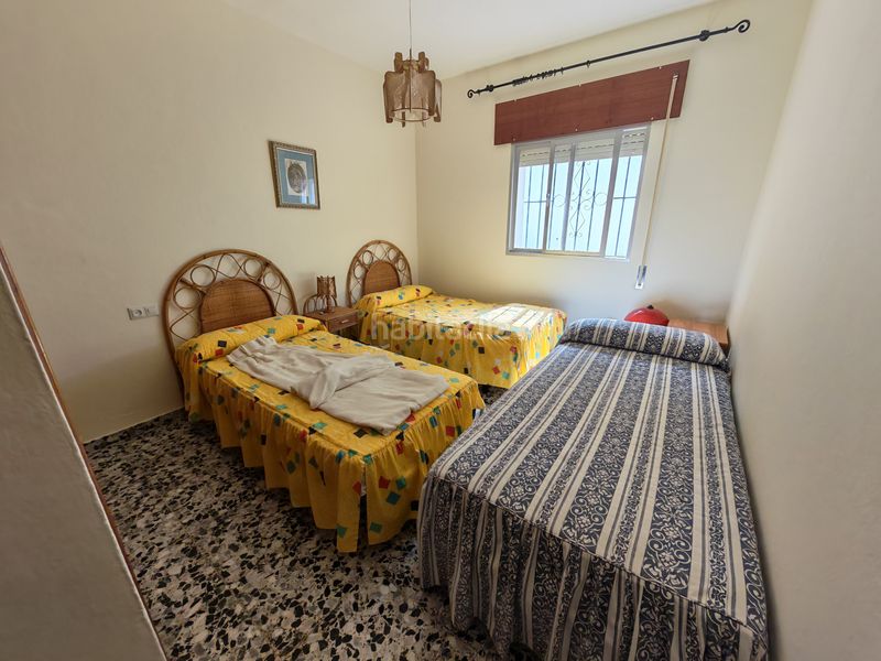 Foto a94ff424-5521-48b5-b232-3913ccf8c55d. Casa amb piscina a El Velerín Estepona