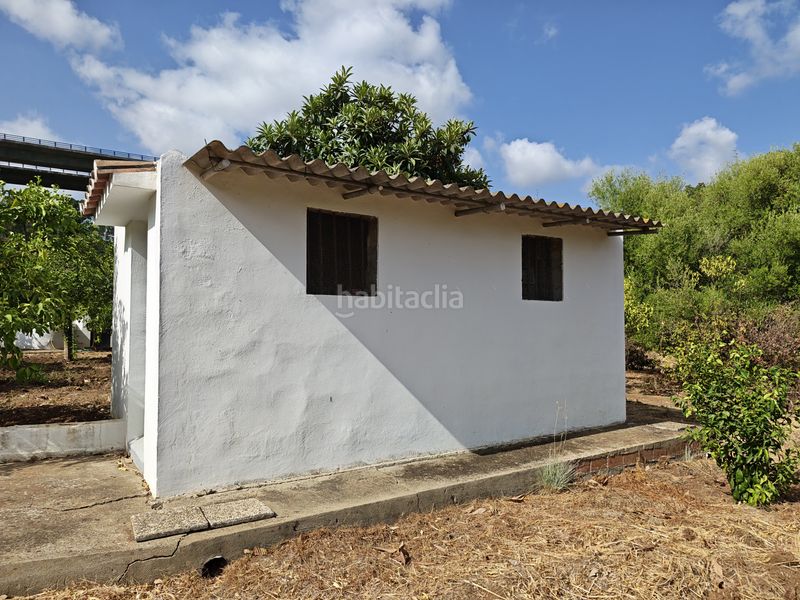 Foto f650a078-cbd6-4834-9603-5fe3b8bfb7f8. Casa amb piscina a El Velerín Estepona