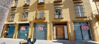 Lloguer Local Comercial a Barriada España - San Pedro. Amplio local comercial en alquiler en el centro de jerez, zona p