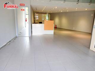 Location Local commercial à Centro. Amplio local en alquiler en pleno centro de jerez