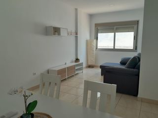 Rent Apartment in Plaza de Toros. Precioso apartamento en alquiler en el centro de jerez