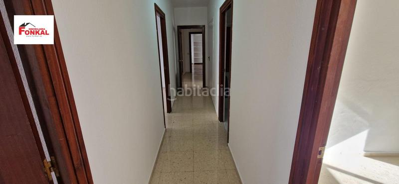 Foto 4cba367a-a4a7-4bbb-b0e3-4f1f6b0d475f. Piso se vende amplio piso en el centro de jerez en Jerez de la Frontera