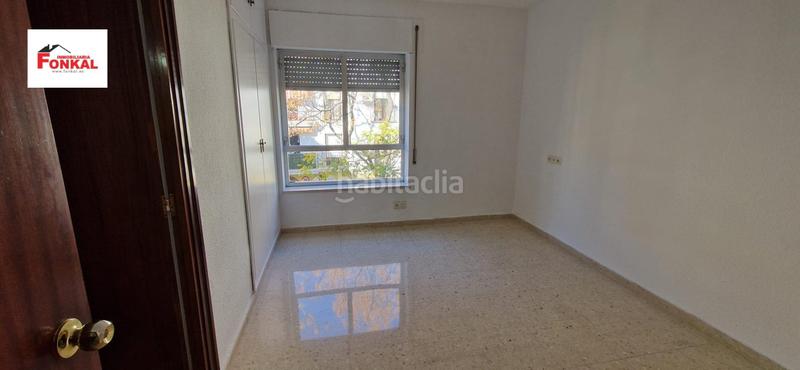 Foto 8aac10ba-b6c8-4150-bf6e-6b7548b2857a. Piso se vende amplio piso en el centro de jerez en Jerez de la Frontera