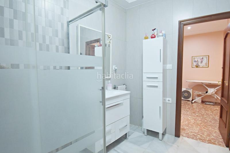 Foto 3c9e6765-a847-4a67-9b41-82171582cb14. Casa amb aparcament a Centro Jerez de la Frontera