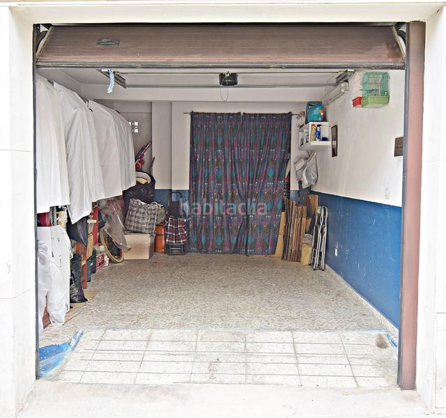 Foto ff018678-cd5d-40f0-b5ed-b765383a67d4. Casa amb aparcament a Centro Jerez de la Frontera
