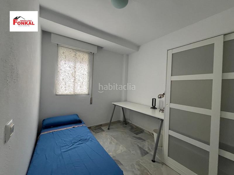 Foto be40b6d4-f2af-4c90-bc3f-a2e06a8980f0. Piso ideal piso en zona puertas del sur en Puertas del sur - Guadabajaque Jerez de la Frontera