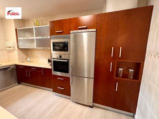 Lloguer Pis a Centro. Espectacular piso de alquier con patio en pleno centro de jerez