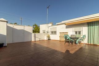 Casa a Barriada España - San Pedro. Amplia casa en barriada españa, jerez de la frontera  perfecta p