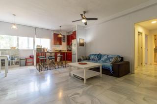 Appartamento in Vallesequillo. Atención inversores! ideal piso en zona madre de dios con piscin
