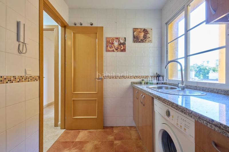 Foto 63217989-4981-4bda-83a5-352f6447d01a. Piccolo appartamento con parcheggio in Santiago - Coronación Jerez de la Frontera