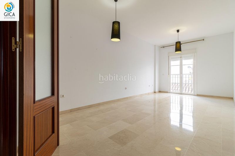 Foto 4aa0c6bd-45a4-4dfc-810a-fefdab512bb5. Pis amb aparcament a Centro Jerez de la Frontera