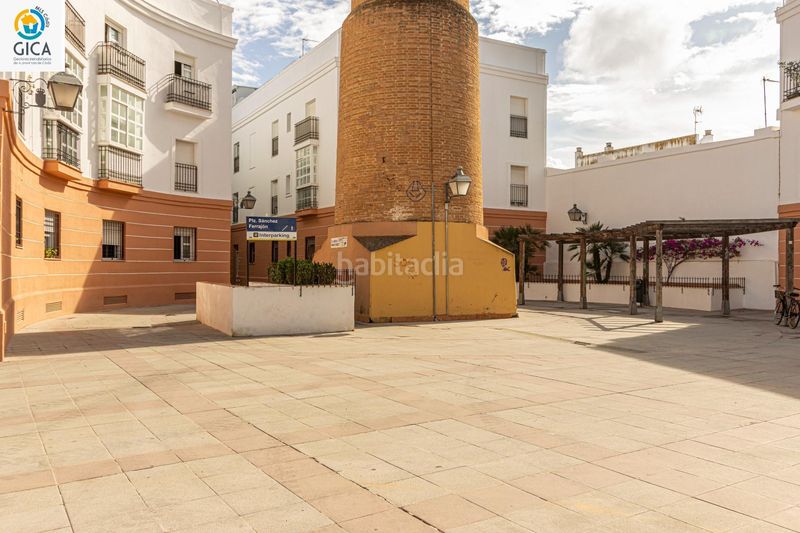 Foto 91140b80-0a61-4d39-81d0-1a6728da7688. Pis amb aparcament a Centro Jerez de la Frontera