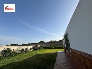 Haus in Parque Atlántico - Ronda este. Casa con terreno urbano en zona la cartuja