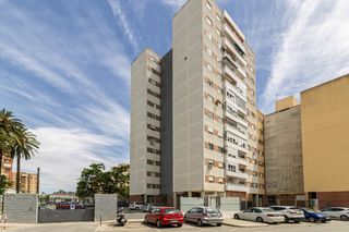 Appartement à El Altillo. Fántastico piso semireformado en zona norte, san joaquín