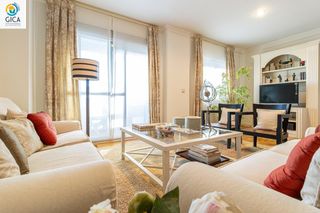 Appartamento in Parque Atlántico - Ronda este. Amplio piso con vestidor en zona parque atlántico