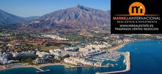 Traspàs Local Comercial a Aloha. Local com. en traspaso en nueva andalucía  aloha marbella.