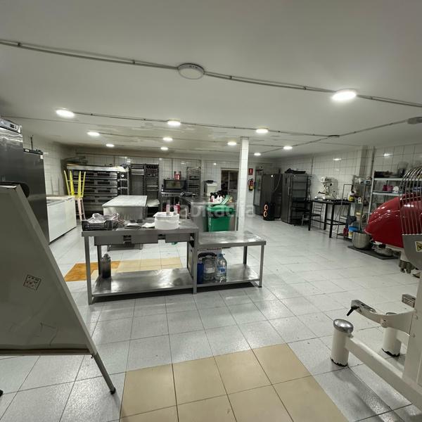 Foto c6a629fb-b7a0-4d37-a889-4b0afb4090b3. Fabrikhalle in los jardines de Marbella - la ermita Marbella