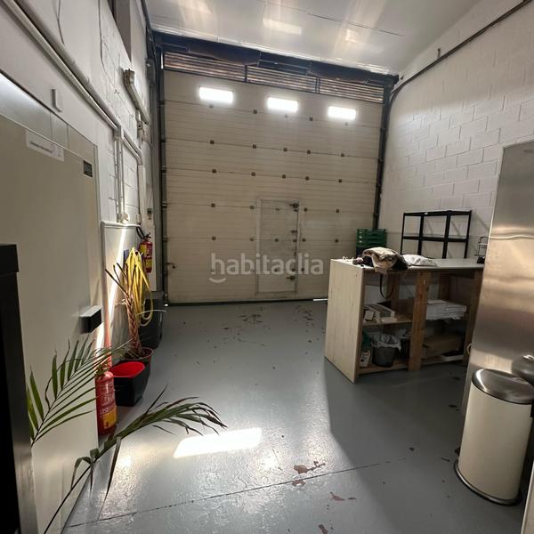 Foto ea684709-d1ae-4180-b6c0-6365ca861c1b. Fabrikhalle in los jardines de Marbella - la ermita Marbella