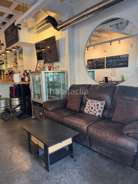 Foto 763543f2-0aa7-486a-8ce3-2521ffd197e5. Traspàs local comercial a calle de ramón gómez de la serna 11 a Marbella