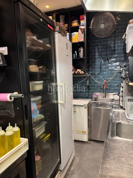 Foto fabfbd03-c1d9-4191-b8af-dba5836d154a. Traspàs local comercial a calle de ramón gómez de la serna 11 a Marbella