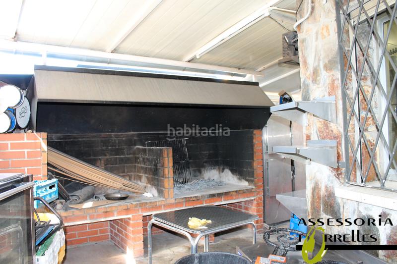 Foto bfc230b4-3cc1-4c00-b0cc-61d908d3f139. Alquiler local comercial restaurante en la montaña en Torrelles de Llobregat