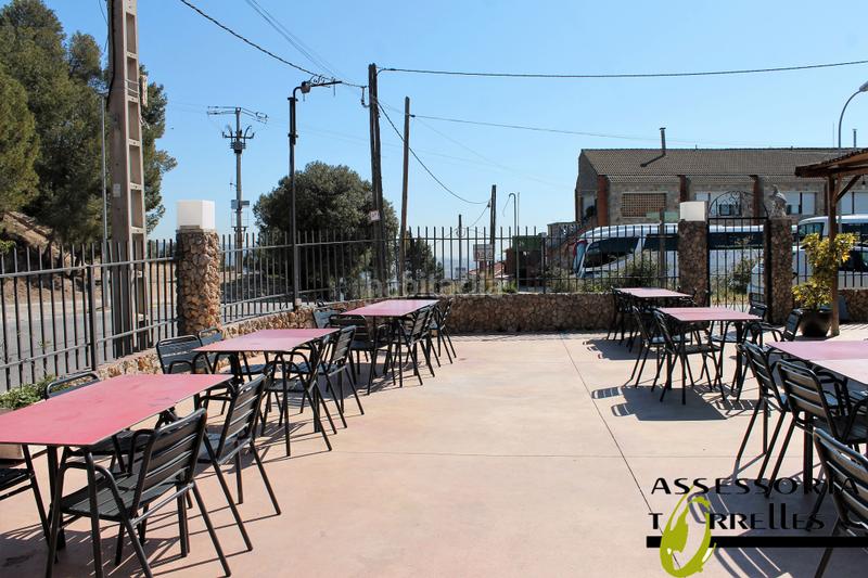 Foto 5662f53d-e77c-44e3-bbef-0be1882aa5be. Location local commercial avec chauffage dans Torrelles de Llobregat