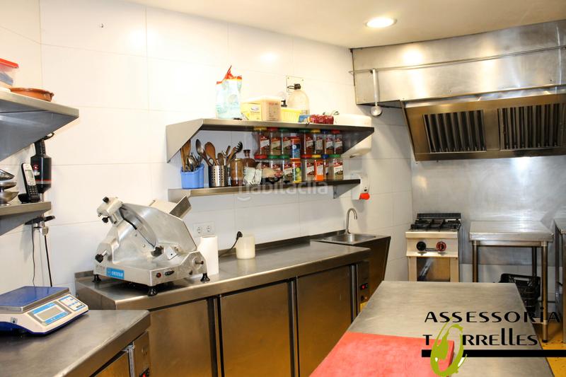 Foto 96f5d359-2cd0-4b38-aa03-efb0e064580e. Location local commercial avec chauffage dans Torrelles de Llobregat