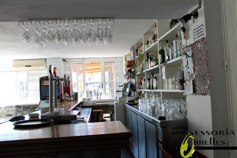 Foto a571e5ef-3b53-4236-9516-739b3cbd2666. Location local commercial avec chauffage dans Torrelles de Llobregat