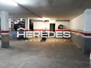 Aparcament cotxe a Carrer rafel casanova 10. Precio negociable