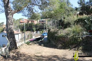 Terrain résidentiel à Carrer de la ginesta 41. En zona muy tranquila