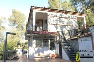 Xalet a Torrelles de Llobregat. Para disfrutar de la naturaleza