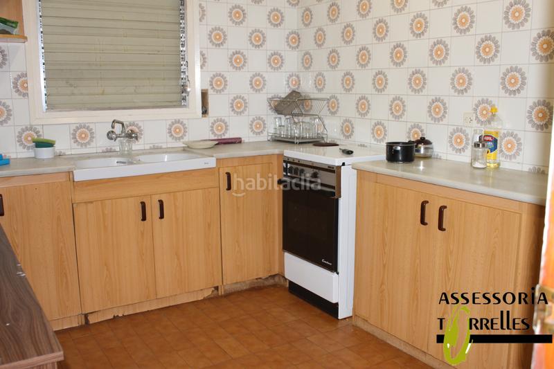 Foto 3c295eb0-25ac-4bfc-bf33-5c6600c7072b. Haus mit kamin parking in Torrelles de Llobregat