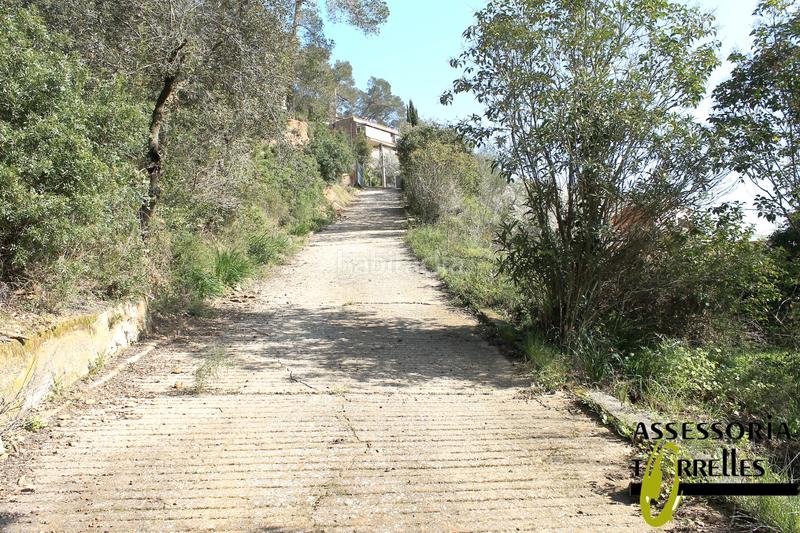 Foto 7a3a302e-b2fc-4e7a-8df8-e02c9246d948. Haus mit kamin parking in Torrelles de Llobregat