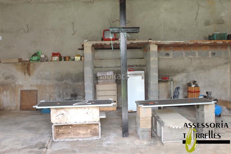 Foto aa0bd746-b588-4d99-9923-32b3aab41a22. Haus mit kamin parking in Torrelles de Llobregat