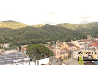 Ático en Torrelles de Llobregat. Gran ático con terraza. precio negociable!!