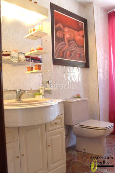 Foto a6097845-43d9-4403-a4ac-d5ac16a5e002. Casa adossada amb xemeneia calefacció aparcament a Torrelles de Llobregat