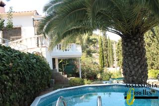 Chalet in Torrelles de Llobregat. Para entrar a vivir