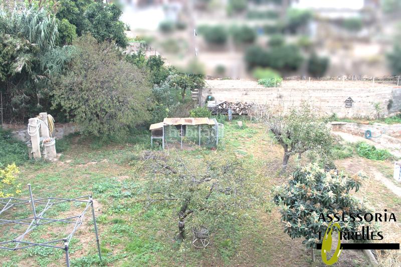 Foto a32b0065-4d90-47cc-8e02-efd7bbf3b885. Terreny residencial a Santa Coloma de Cervelló