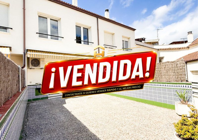 Foto a2728353-3cc1-4f2e-92df-42ba64dd5b97. Casa adossada amb xemeneia calefacció aparcament a Torrelles de Llobregat