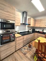 Casa en Torrelles de Llobregat. Excelentes vistas