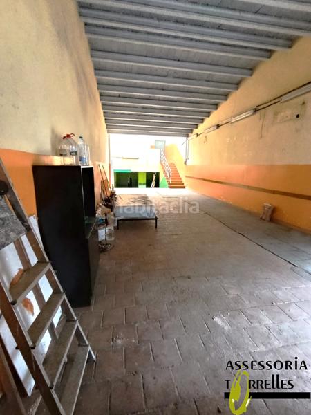 Foto 28cda0c1-cc7a-4b6d-9921-e54b8032b54c. Local commercial dans Sant Vicenç dels Horts