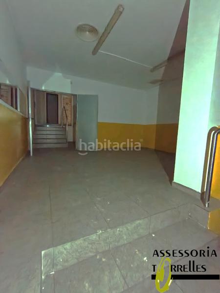 Foto 3b21bc9b-865c-4bc0-8a69-5a06ef1ac0f1. Local commercial dans Sant Vicenç dels Horts