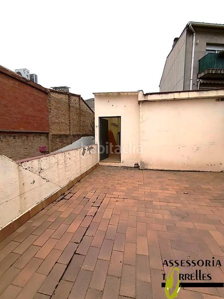 Foto c4f35b7a-8264-4b43-bddf-e78b23784125. Local commercial dans Sant Vicenç dels Horts